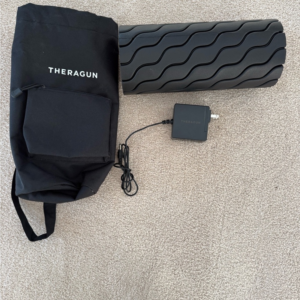 Theragun Black Massage Roller Set